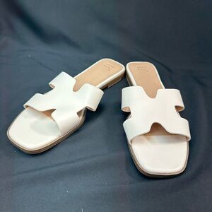 a new day White Slide Sandals 10 NEW